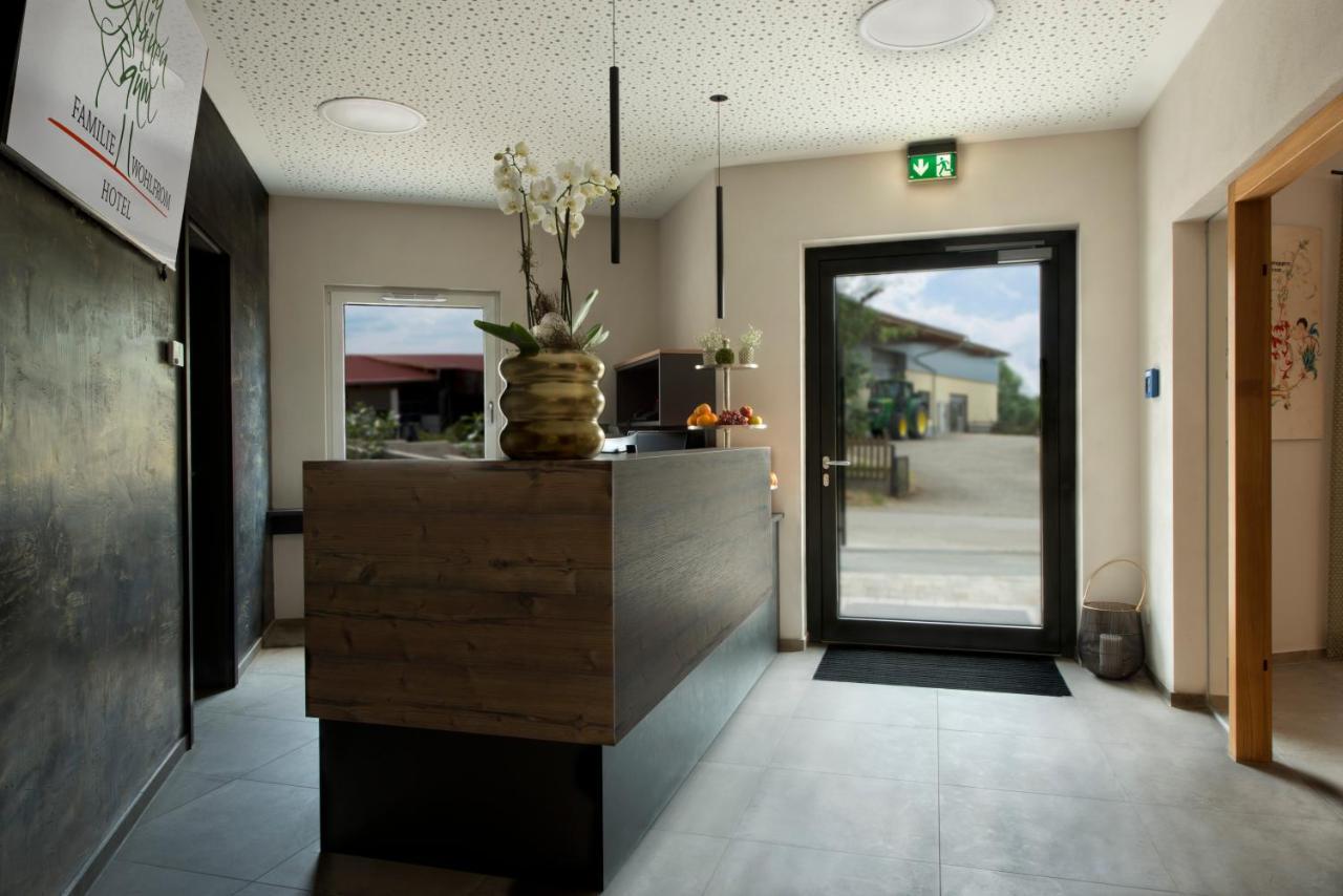 Hotel Zum Gruenen Baum Pfahlheim Kültér fotó